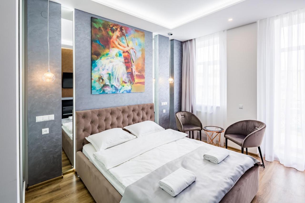 Royal Premier Apartment Lviv Luaran gambar