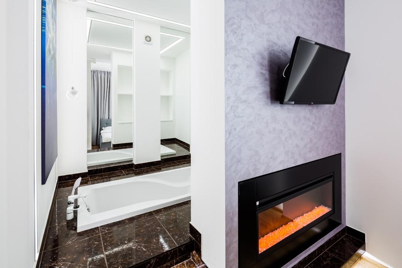 Royal Premier Apartment Lviv Luaran gambar